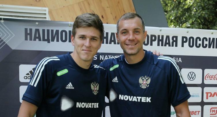 Кавазашвили заявил, что Дзюба и Соболев должны играть в паре в сборной России