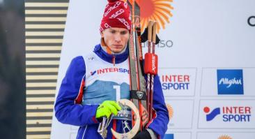 FIS не собирается вводить санкции против чемпиона ОИ лыжника Большунова за участие в концерте в «Лужниках»