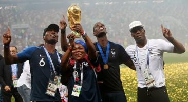 Погба рассказал, что воры украли у него золотую медаль чемпионата мира