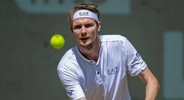 Бублик вошел в топ-8 главных фаворитов на турнире в Марселе, несмотря на ужасные результаты в последних матчах