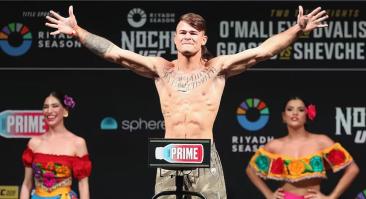 Бетторы ставят против Волкановски и Чендлера. А что думают букмекеры?