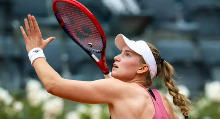 Елена Рыбакина вошла в топ-10 фавориток турнира в Риме