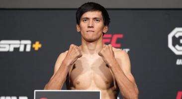 Азат Максум вновь проиграет свой бой в UFC, считают букмекеры