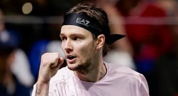 Казахстанец Бублик вошел в топ-5 фаворитов «Мастерса» в Париже