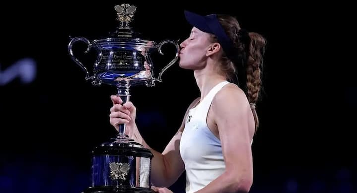 Рыбакина после победы на Australian Open вошла в топ-5 главных фавориток «Ролан Гаррос»